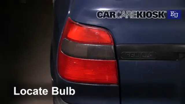 1997 Skoda Felicia LXi 1.3L 4 Cyl. Luces Luz de freno (reemplazar foco)